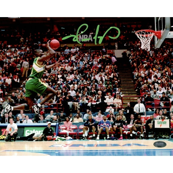 Shawn Kemp Autographed 8x10 Photo Seattle Supersonics Slam Dunk MCS Holo 202444