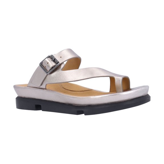 L'Amour Des Pieds Alanza