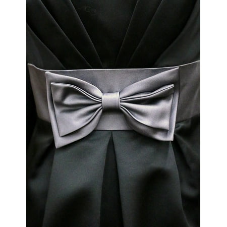 Pleated Bow - Canvas Print Knot Couture Pleated Bow Fashion Dress Satin Stretched Canvas 10 x 14