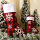 thumbnail image 3 of Billuyoard Bolsas de Navidad con estampado de copos de nieve, almacenamiento de dulces, calcetines de rejilla negros rojos de Navidad, contenedor de estilo Kits de decoración para fiestas Billuyoard HA069963-00, 3 of 6