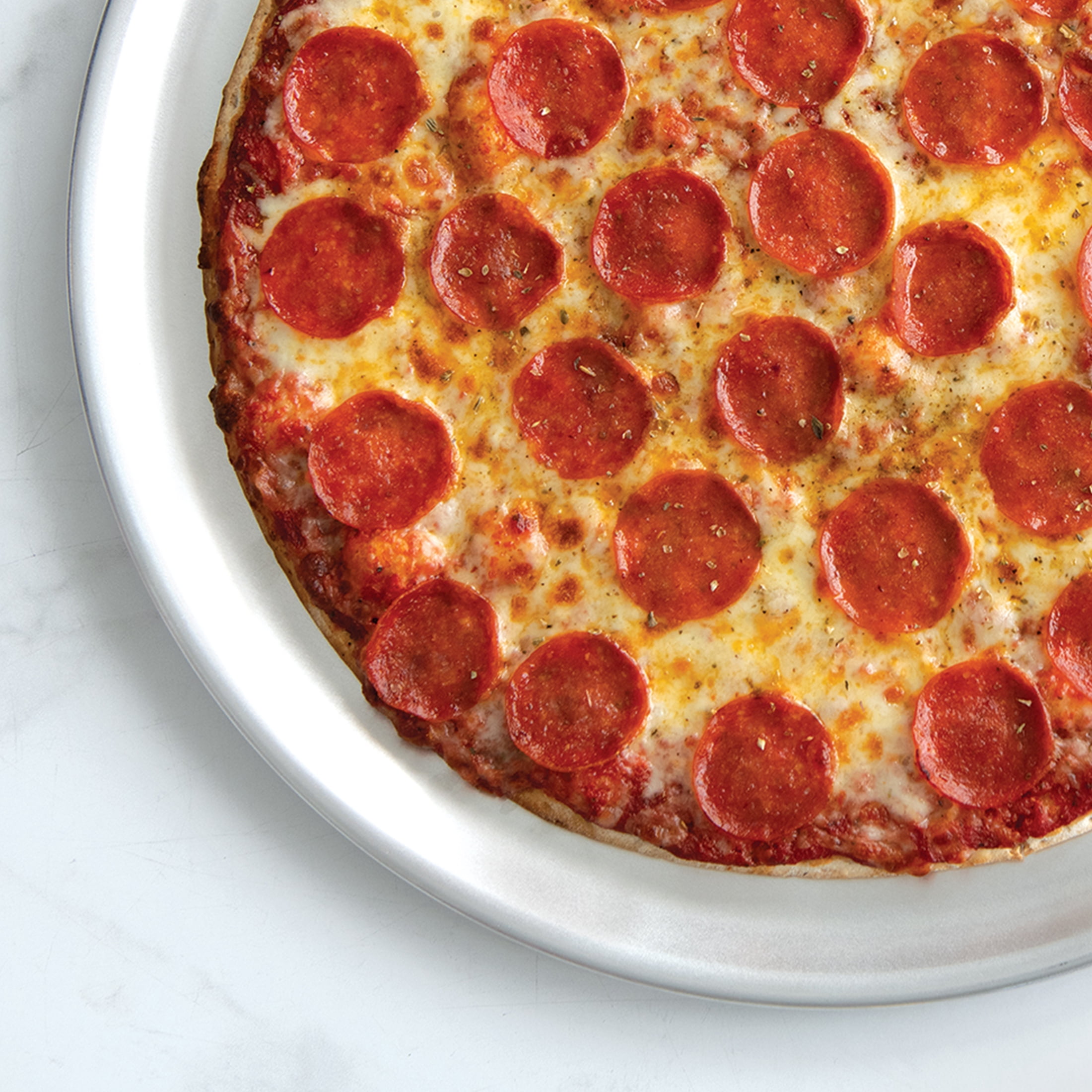 Nordic Ware Naturals 14” Aluminum Chicago Deep Dish Pizza Pan