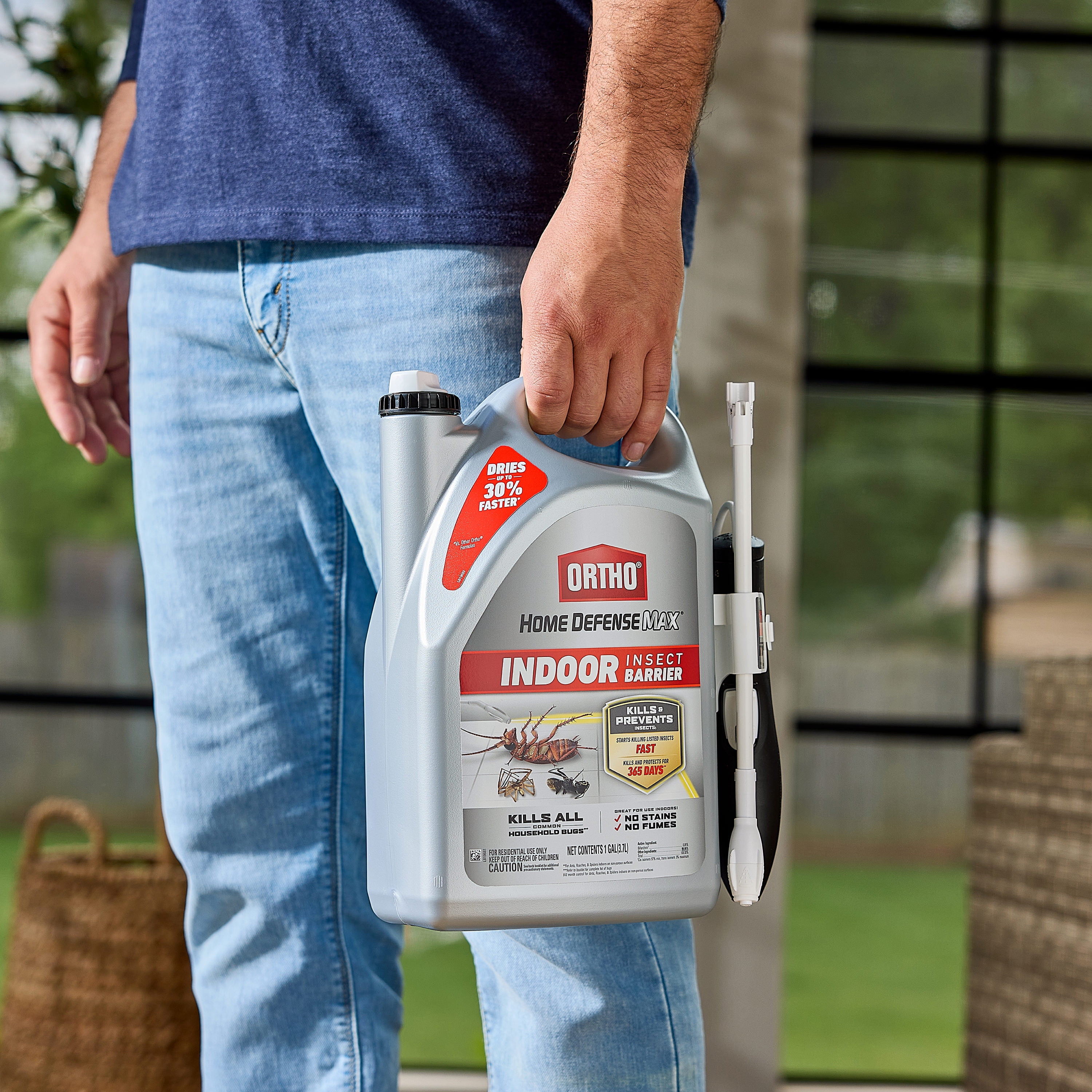Ortho Home Defense Max Indoor Insect Barrier with Extended Reach Comfort Wand, 1 gal.