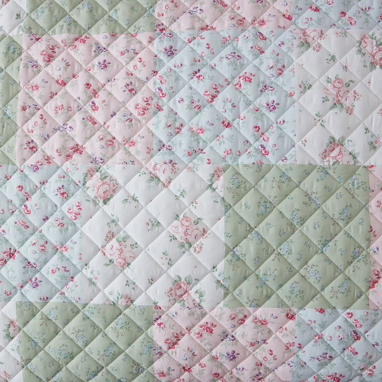 Simply Shabby Chic Reversible Ditsy Floral 3-Piece Quilt Set, Full/Queen