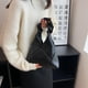 thumbnail image 5 of Nuevo bolso de hombro de PU portátil para mujer con diseño de nicho francés plisado en forma de nube rómbica negro, 5 of 5