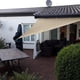 thumbnail image 2 of Toldo vela triangular impermeable de lona estirada con protección contra rayos UV, tejido impermeable, resistente a la intemperie, secado rápido, para jardines, parques y césped, 2,4 x 2,4, 2 of 5