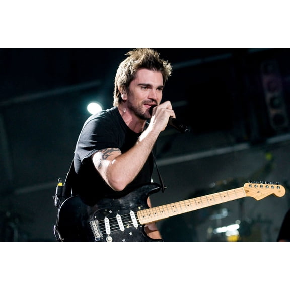 AB Posters Juanes 11inx17in Mini Poster Singing 11x17 poster Color Category: Multi, Unframed, Ages: Adults