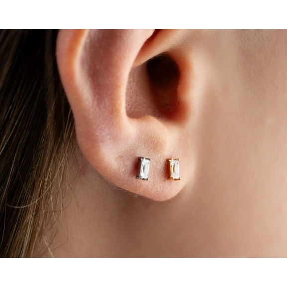 20G G23 titanium Baguette Push Pin Labret Threadless Flat Back Earring Tragus Stud rectangle CZ Stud Helix Stud Cartilage Stud