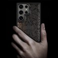 thumbnail image 2 of Funda de teléfono Carveit Wood para Samsung Galaxy S25 Ultra, 2 of 7