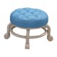 thumbnail image 2 of Asiento con ruedas bajas Ruedas de polea Taburete Pequeño Ruedas giratorias universales de alta resistencia Taburete con ruedas de baja altura Mini taburete móvil para salones de oficina Azul claro, 2 of 8