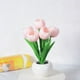 thumbnail image 5 of Lámpara de mesa con flores, tulipán, luz LED de noche para escritorio, decoración del hogar, sala de estar, flores artificiales, 5 of 8