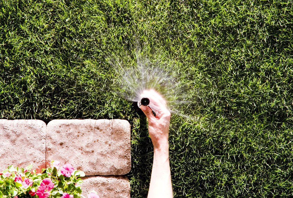 Rain Bird 1804VAN Professional Pop-Up Sprinkler, Adjustable 0 - 360 Pattern, 8' - 15' Spray Distance, 4" Pop-up Height - image 3 of 5