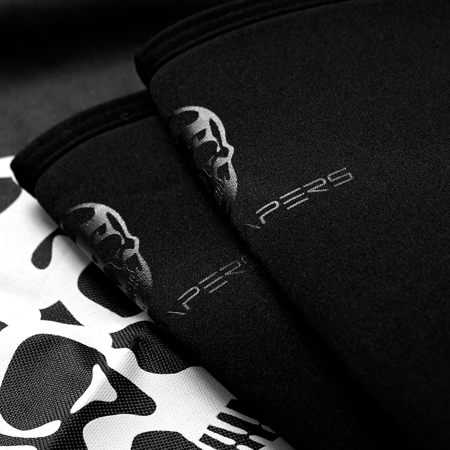 Gymreapers Knee Sleeves (1 Pair) Free Gym Bag - Knee Sleeve & Compression Brace for Squats, Fitness, Weightlifting, and Powerlifting 7MM Sleeve Pair - For Men & Women - 1 Year Warranty