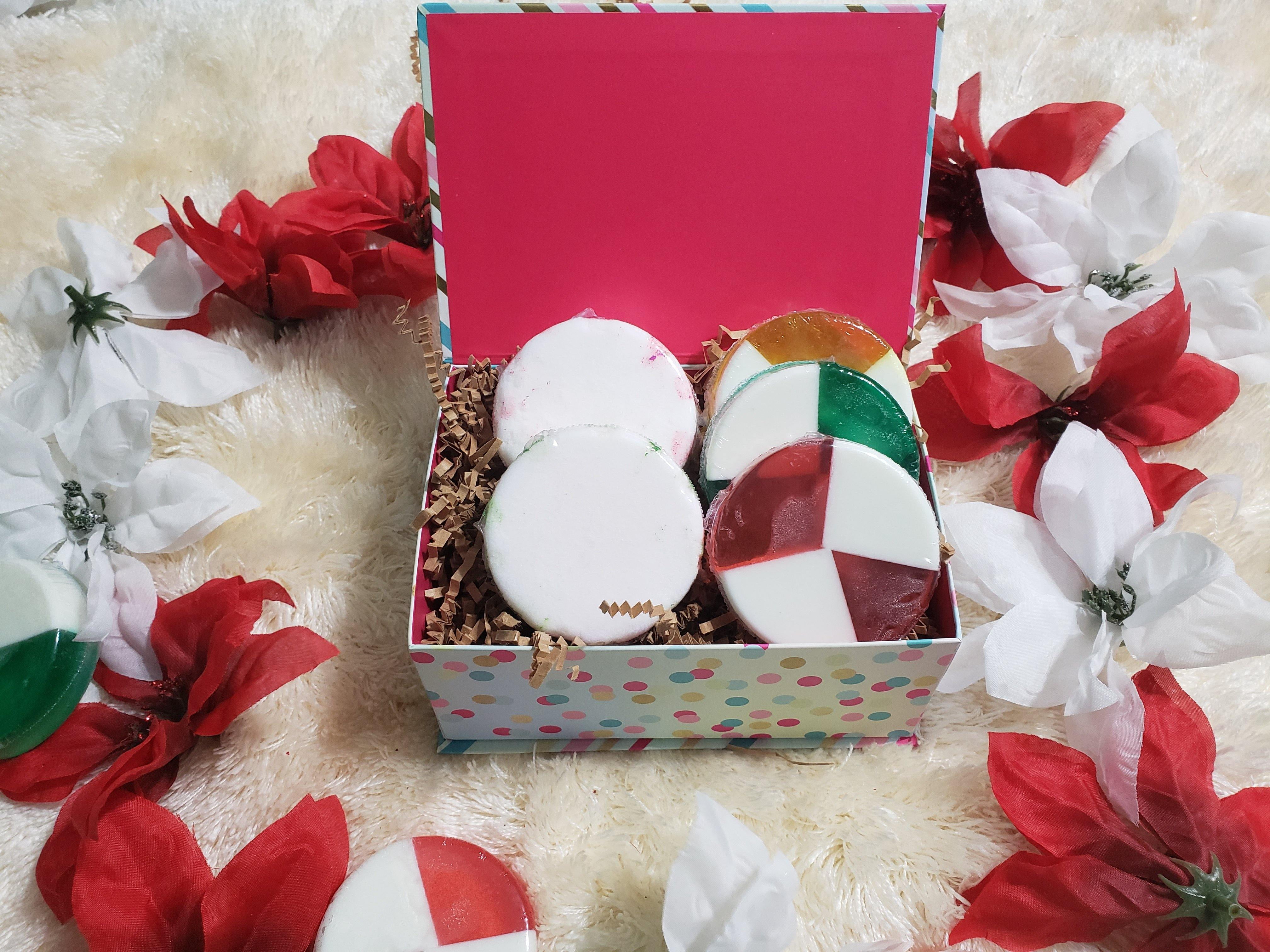 Spa Set for Women, Spa Gift Set for Mom, Gift Set Handmade Soap, Gifts