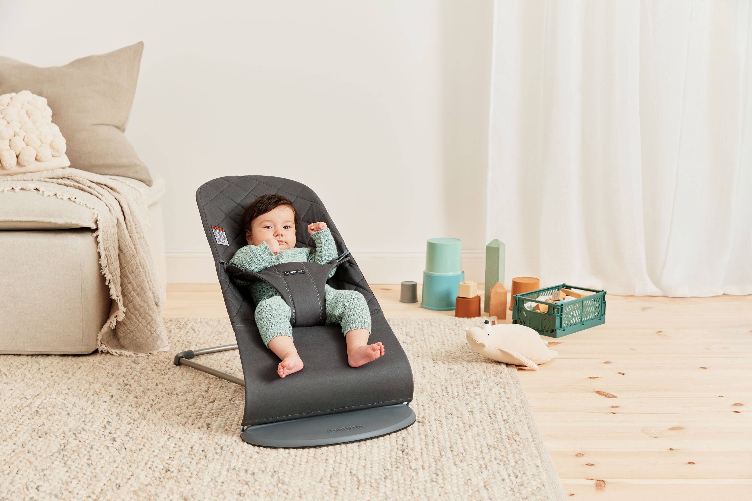 BabyBjorn Bouncer Bliss Baby Bouncer, Woven, Classic Quilt, Black