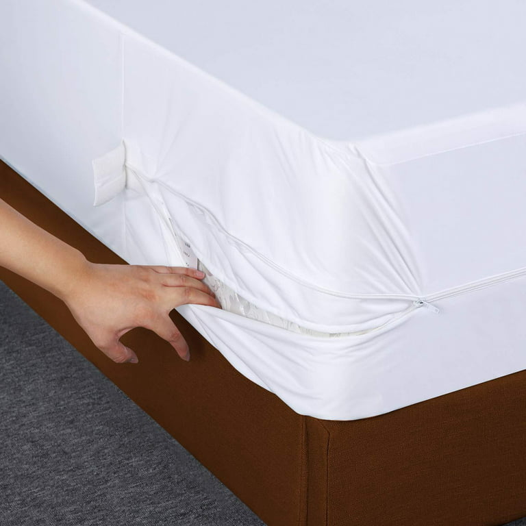  Utopia Bedding Premium Zippered Mattress Encasement