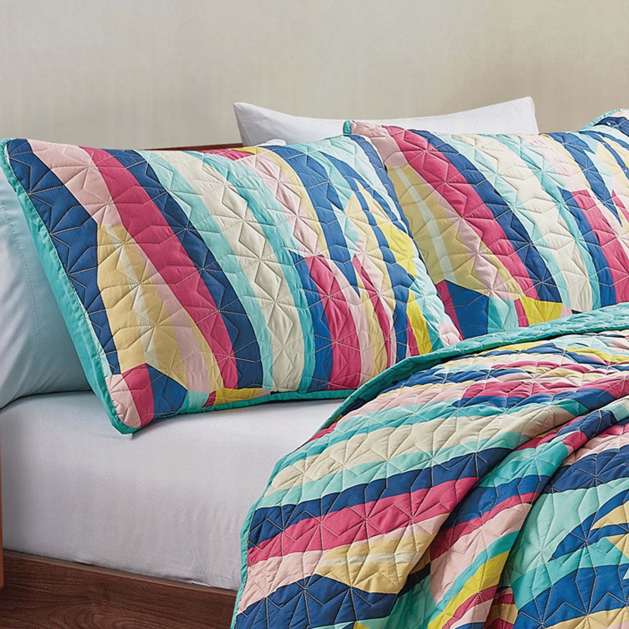 Rainbow Geometric Multi-Color 3 Piece Reversible Bedspread Set,Queen