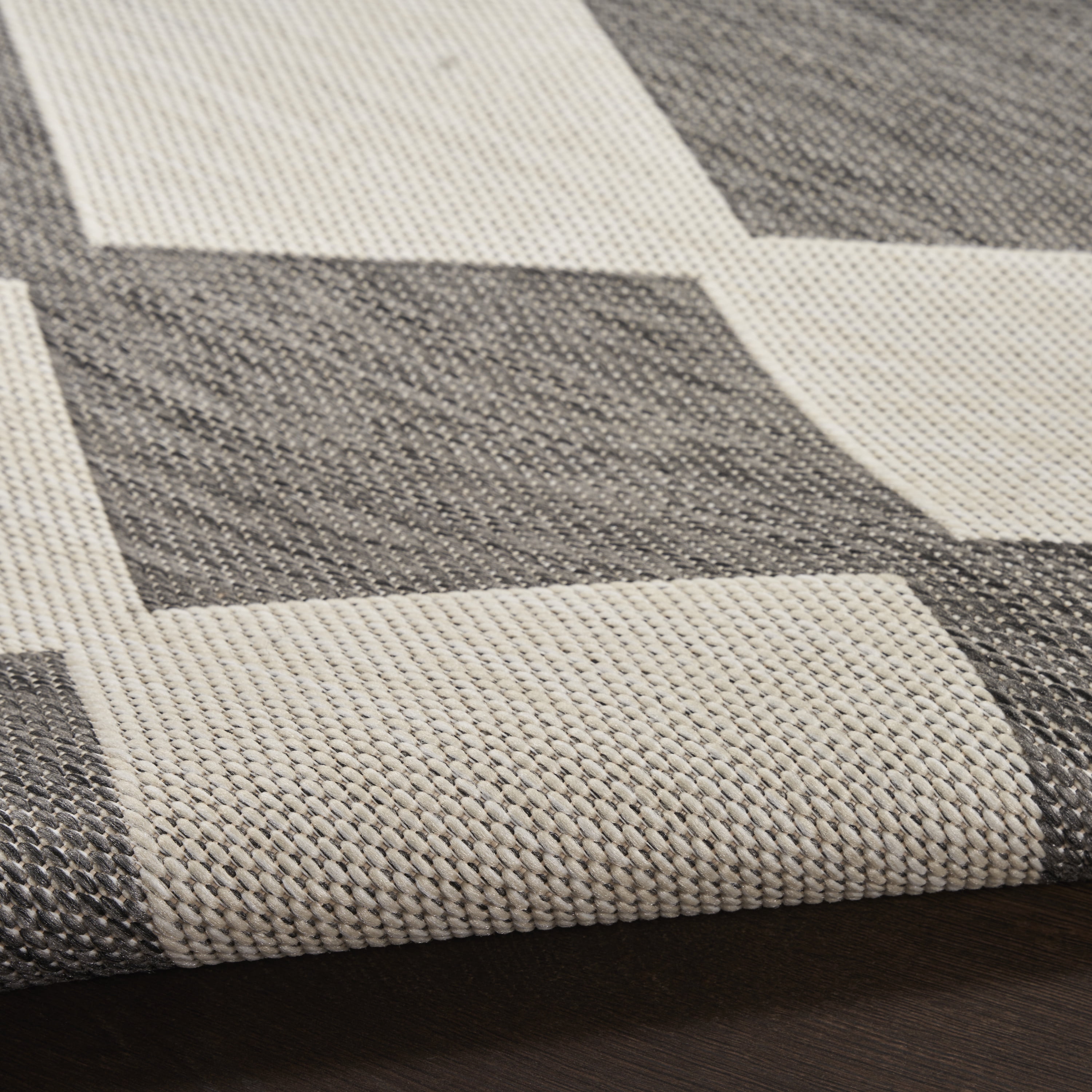 Nourison Positano Indoor/Outdoor Charcoal 4' x 6' Area Rug (4x6)
