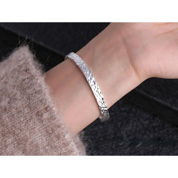 Wollet S999 Sterling Silver Couple Bangle Bracelet Snowflake Silver Handmade Knockout Hammer Pattern Bracelet for Men and Women