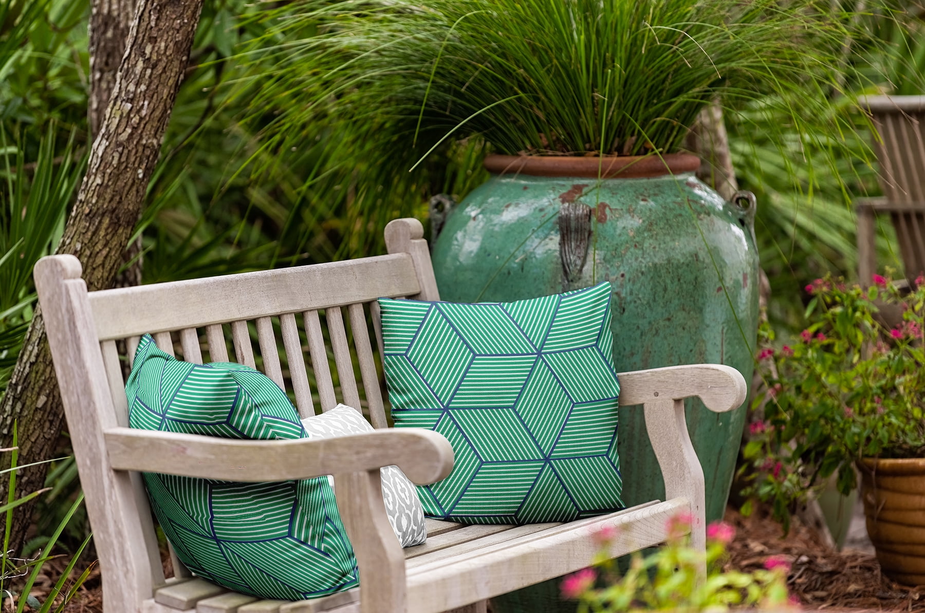 Simply Daisy 20" x 20" Cube Stack Indoor/Outdoor Throw Pillow, True Mint (1 count)
