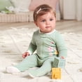 thumbnail image 4 of Set de pijamas enterizos Sleep 'N Play para bebé niña Gerber, floral dorado, 4 of 6