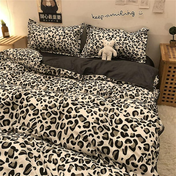 4 piece Set Fashion Leopard Print Bedding Set 1 Sheet 1 Duvet Cover 2 Pillowcases