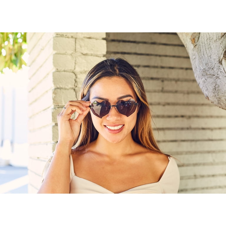 OWL Womens Heart Sunglasses Black Metal Frame Ladies  display picture 1