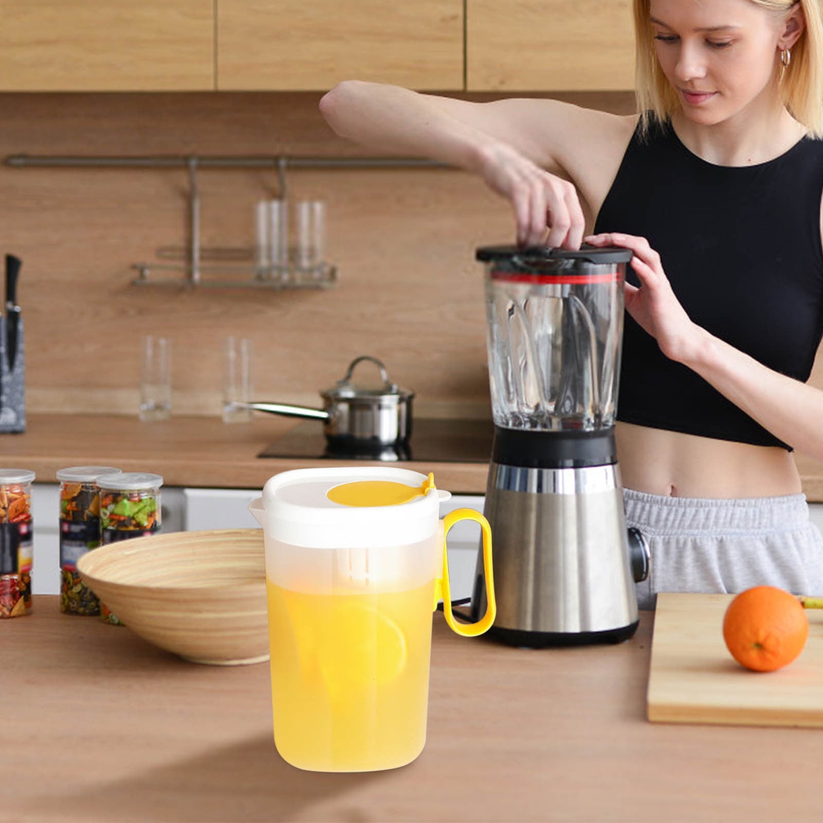 Pitcher Water Pitcher Pitcher with Lid Plastic Pitcher Water Pitcher with Lid Refrigerator Cold Kettle Household Cold Water Cup Large Capacity Water Storage Summer Drink Bucket Cold Kettle