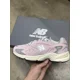 thumbnail image 2 of NEW BALANCE 725 ML725BD PINK 100% AUTHENTIC US MEN /WOMEN SIZE WIDTH (D), 2 of 6