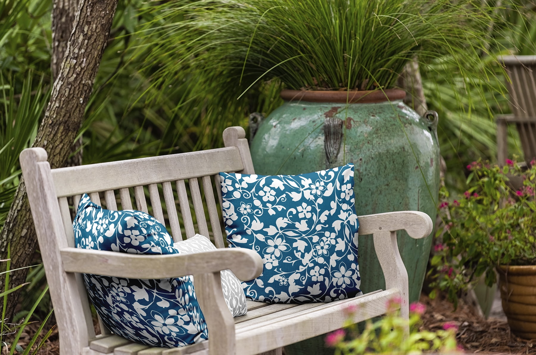 20" x 20" Simply Daisy Evelyn Polyester Indoor/Outdoor Pillow, Teal Qty 1