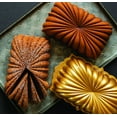thumbnail image 4 of Nordic Ware Moule à Pain Bundt - Cannelé - 6 Tasses en Aluminium Moulé Antiadhésif, 4 of 5