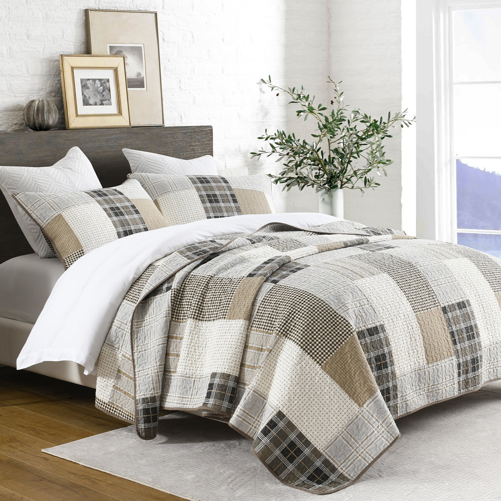 DDUOXIN Queen Size Quilt Set - 100% Cotton Beige/Brown Patchwork Plaid Farmhouse Quilt for Queen Bed, Lightweight Winter Quilt Reversible Thin Comforter Set with 2 Pillow Shams, 3-Piece 98"x90"
