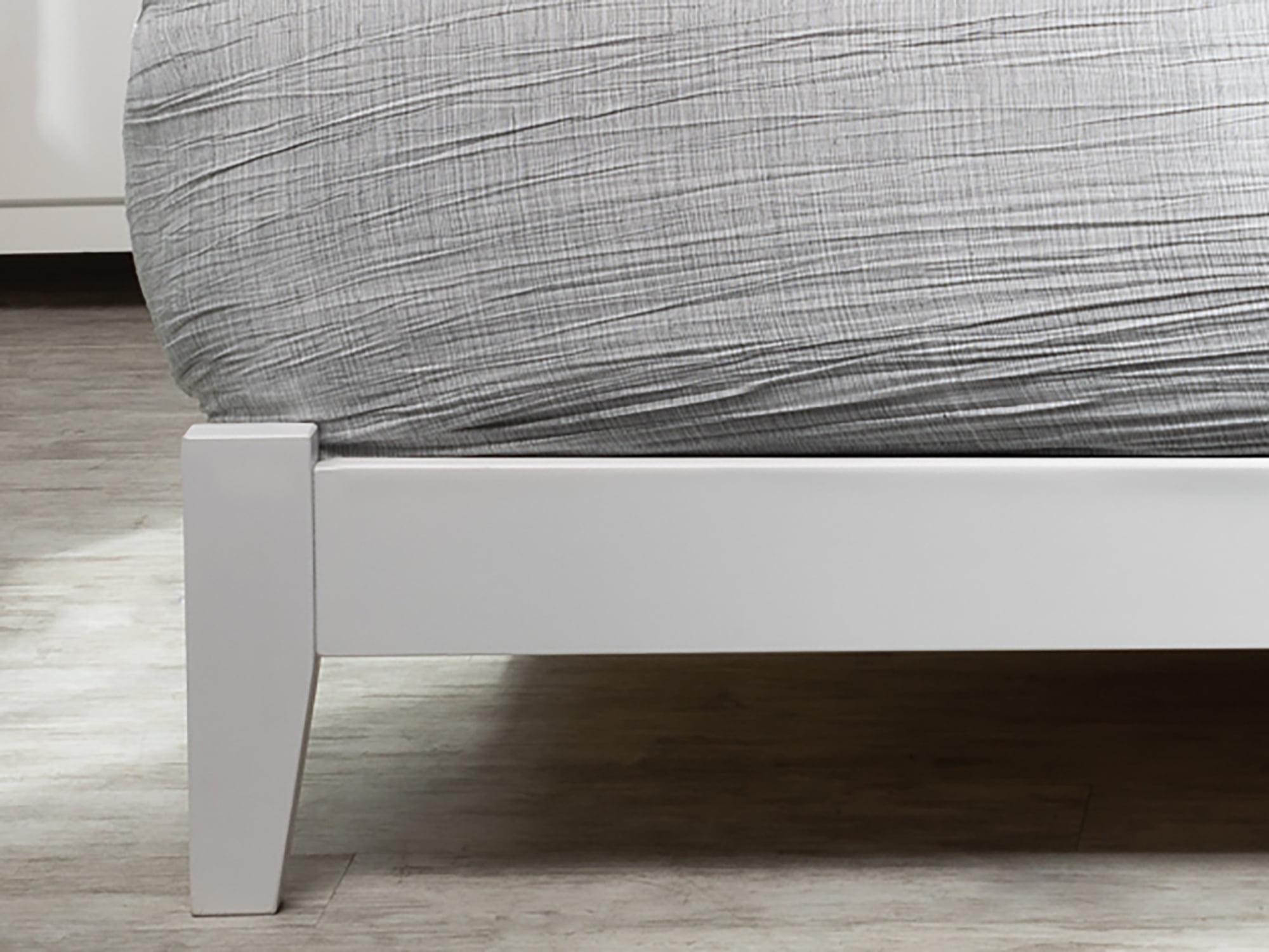 AFI Portland Queen Low Profile Wood Platform Bed Frame with Sleigh Headboard, White