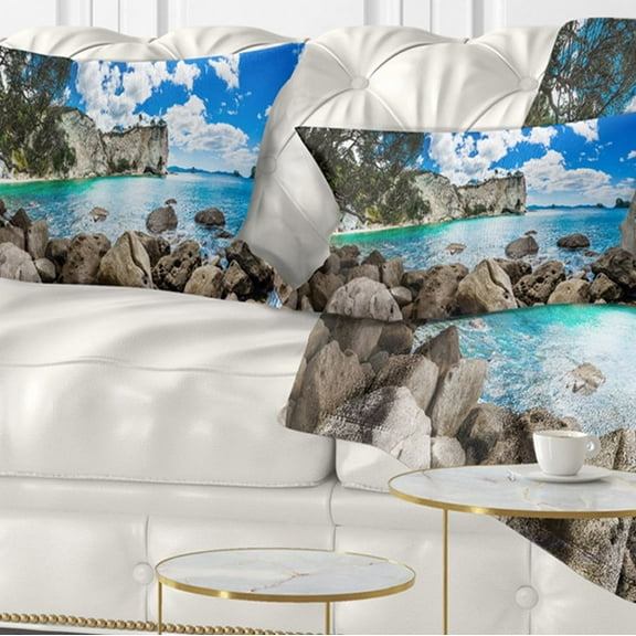 Designart Nestor Notabilis Kea Panorama - Seashore Throw Pillow - 12x20