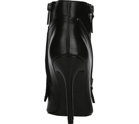 fergie admire bootie
