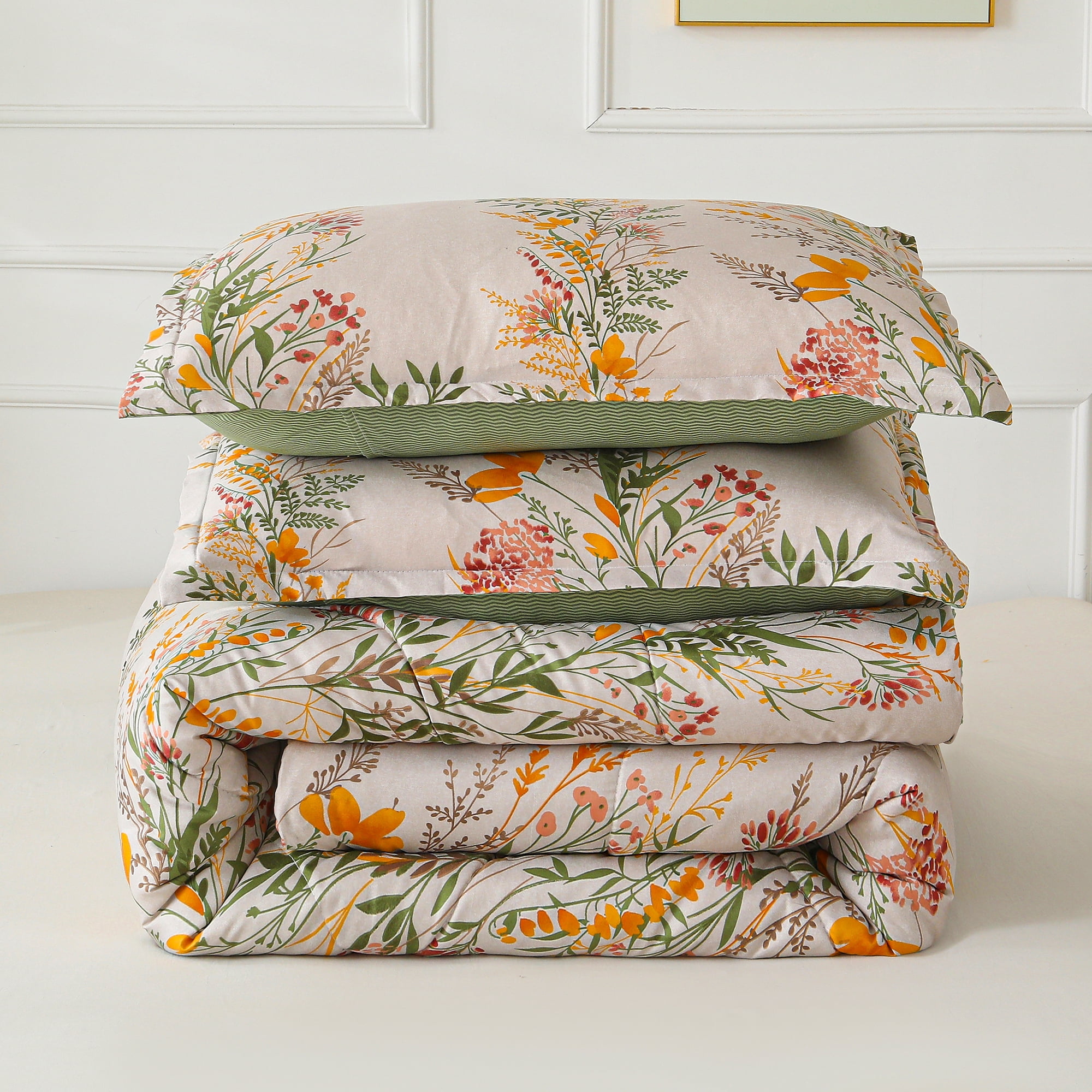 HGmart Yellow Green Floral Fragments Queen 3 Piece Comforter Set, Microfiber Filling, Luxury Soft Breathable Bed Set for All Seasons
