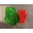 thumbnail image 2 of Coupe-Cookies Hand Skeletons - Livraison Rapide - Bords Tranchants - Qualité Exceptionnelle, 2 of 4