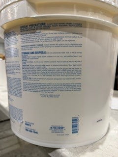 In The Swim Bromine Plus Tablets and Bromine Booster Bundle: 8 Pound Bucket of 1-inch Bromine Tablets and 2 Pound Brom Booster for Spas & Hot Tubs BP8_BB1