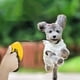 thumbnail image 3 of Correa retráctil para perros de 26 pies, 360°, sin enredos, para caminar, con mango antideslizante para perros pequeños, medianos y grandes, hasta 88 libras, 3 of 5