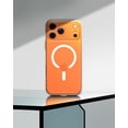 thumbnail image 3 of Funda Spigen para iPhone 17 Pro Max, cámara transparente de TPU MagFit, 3 of 8
