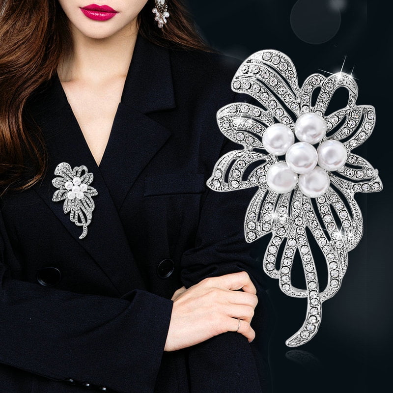 Broche Ancienne Vintage - Motif Panier De Cueillette Avec Strass, Bon état