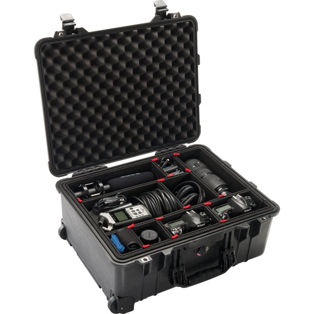 Pelican 1560TP Protective Camera Case with TrekPak Divider - Black