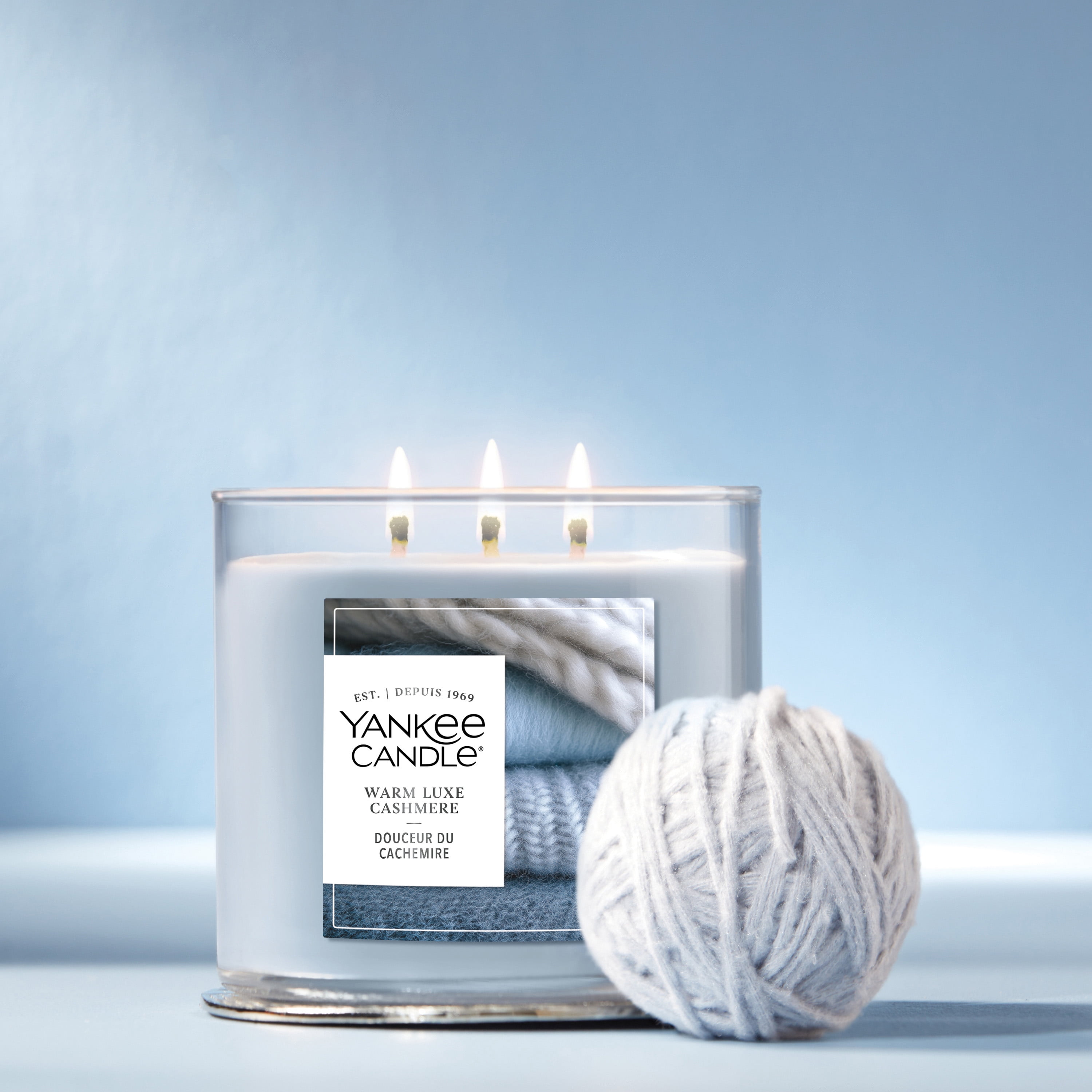 Yankee Candle 3 Wick Candle Jar, Warm Luxe Cashmere – Scented with up to 40 Hours of Burn Time, Premium Plant Wax Blend for Consistent Long Lasting Scent from First to Last Burn