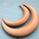thumbnail image 1 of Horquilla para el pelo con forma de medialuna inspirada en la luna etérea: una horquilla de madera hecha a mano para un look atemporal, 1 of 6