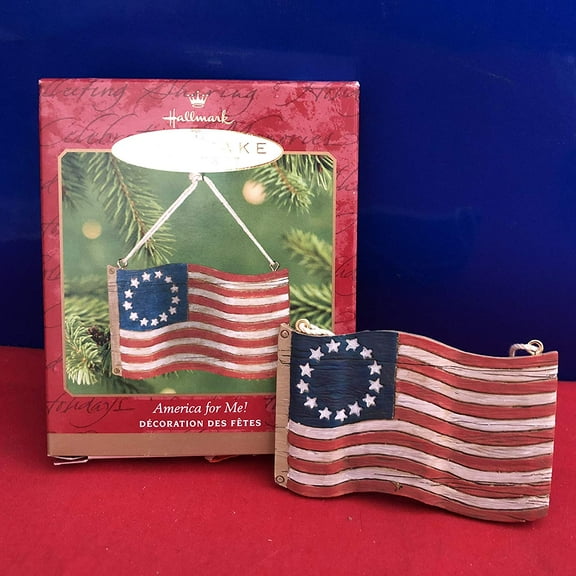 Hallmark Ornament: 2001 America for Me! | QX2882