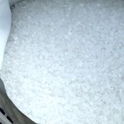 Snow Joe Calcium Chloride Ice Melt Blend, Snow Removal for Driveway, 20 Lbs