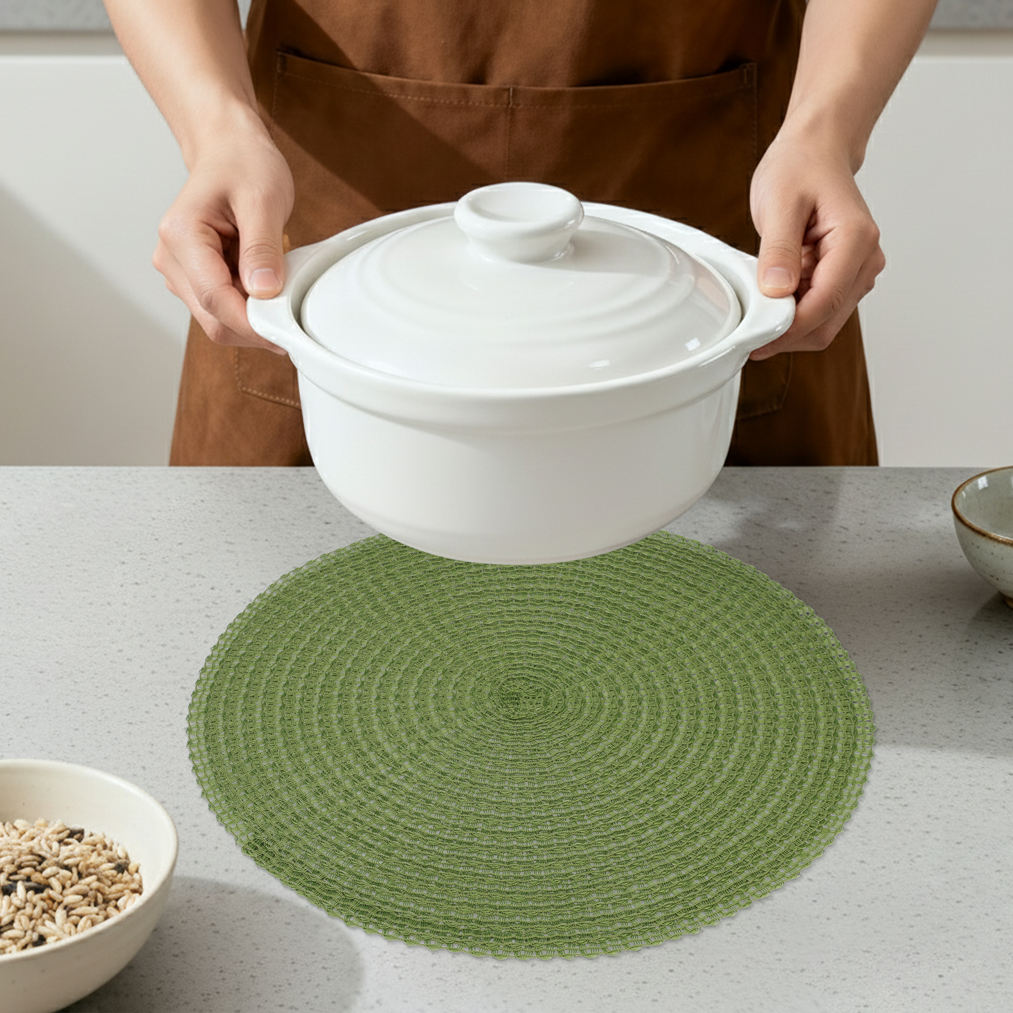 Unique Bargains Set of 6 Round Woven Placemats for Dining Table Green