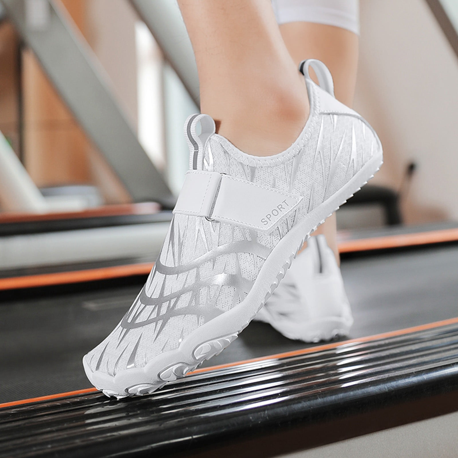 Shoes for Women,Beach Shoes for Men and Women Anti Sand Outdoor Water Wading Anti Swimming Fishing Diving Soft Soles Anti Cutting Sea and River Tracing Shoes(Color:White,Size:US 9)