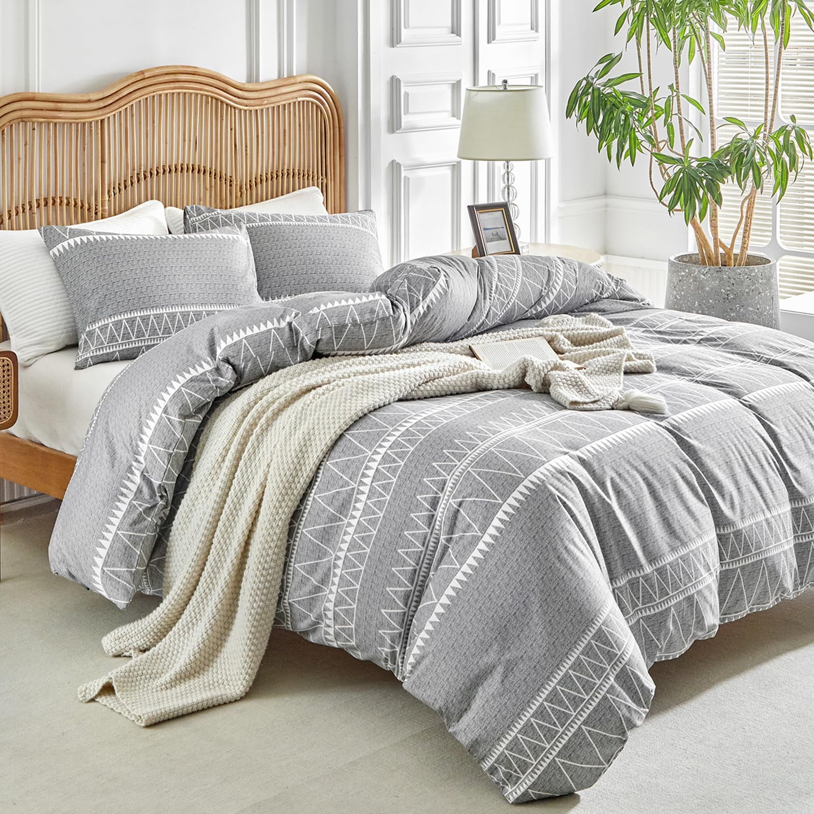 Duvet Cover Queen Size - 3pc Ultra Soft Brushed Grey Bedding Set, Breathable Comforter Cover with Zipper & Secure Ties (1 Duvet Cover 90x90 Inches + 2 Pillow Cases)