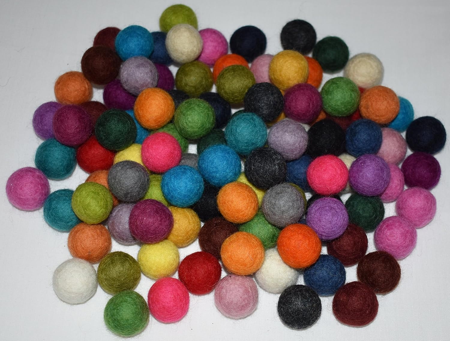 100% Wool Felt Balls - 100 Pieces | Hand-Felted Pom Poms | Pure Wool Beads | Felt Ball DIY (20mm, Mixed Color)