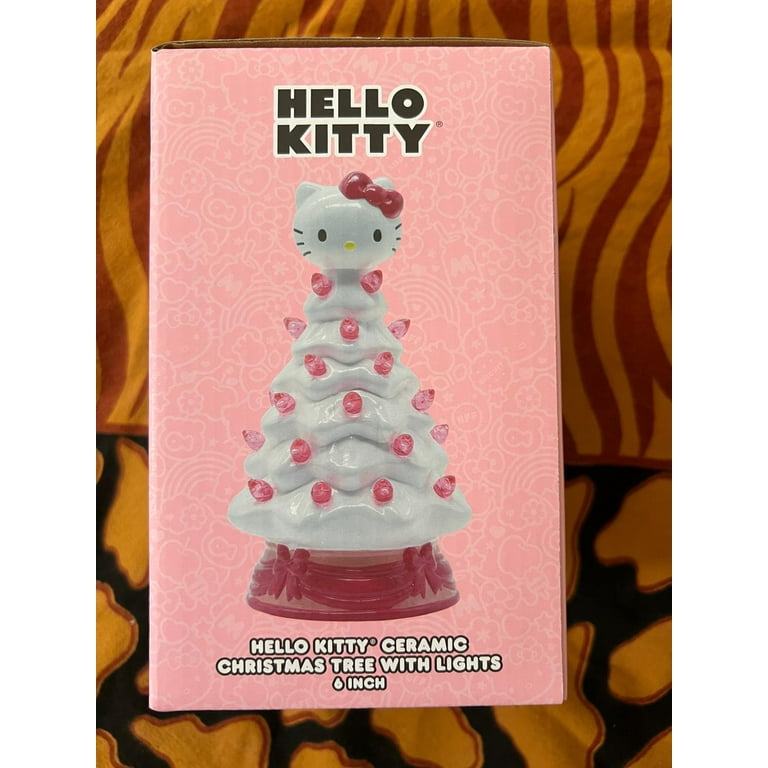 Hello Kitty Mini Ceramic Christmas Tree with white Lights – 6
